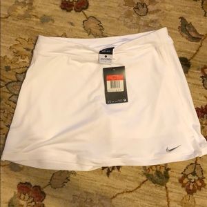 NWT Nike DRI-FIT girls white tennis skort